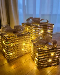 Outlet Beliani LED MOSSO Regali di Natale 20/25/30 cm Beige