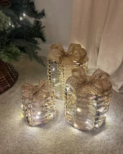 Online Beliani LED SLIVSO Regali di Natale 20/25/30 cm Oro
