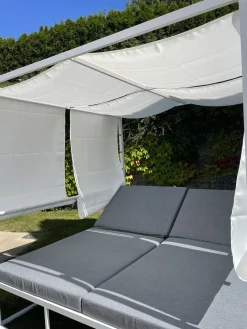 Online Beliani Lettino da giardino PALLANZA Metallo Bianco Bianco Grigio