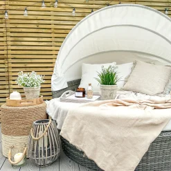 Beliani Lettino da giardino SYLT LUX Rattan sintetico (PE) Grigio Bianco Grigio