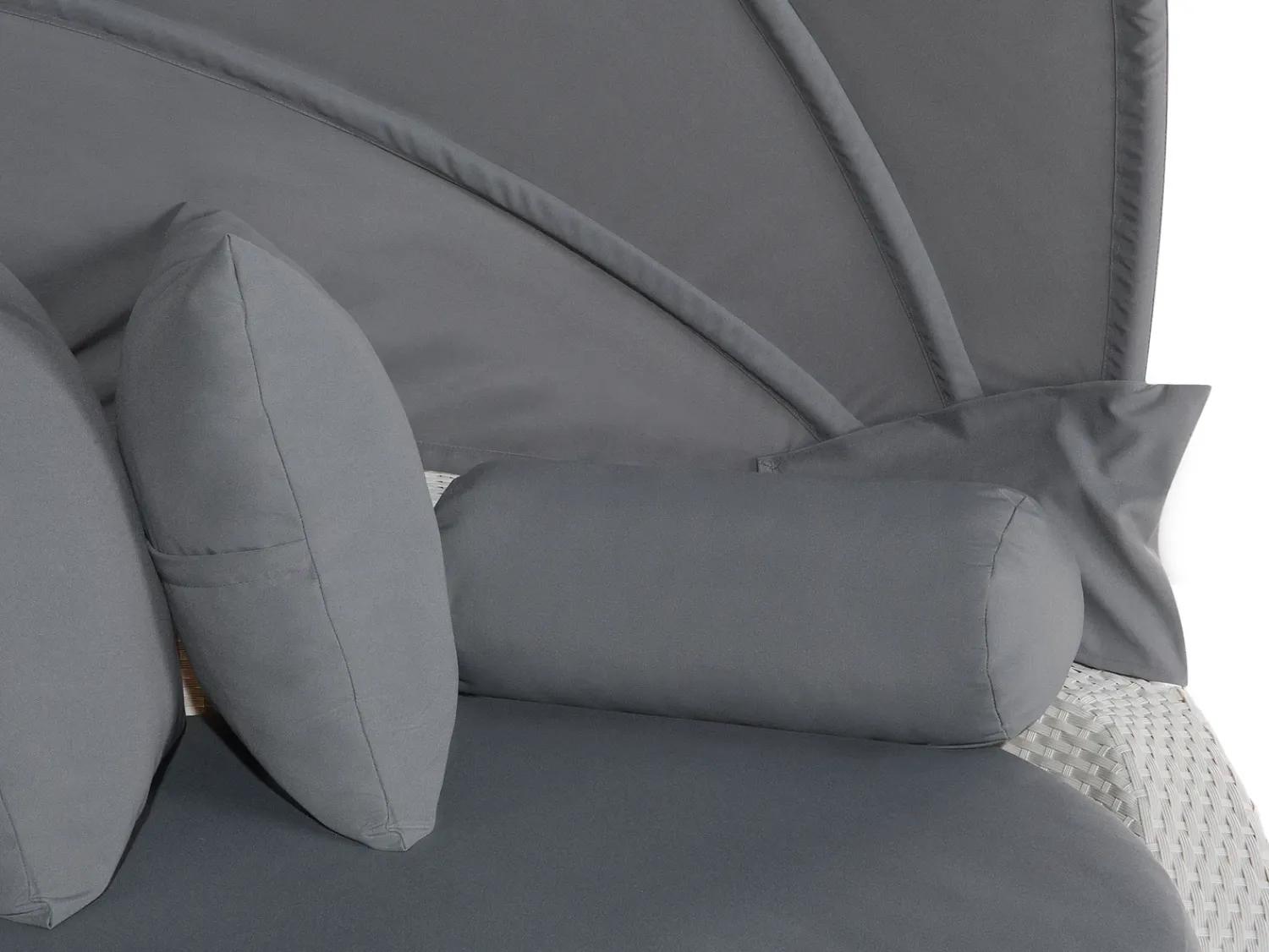 Sale Beliani Lettino da giardino SYLT Rattan sintetico (PE) Bianco Bianco Grigio