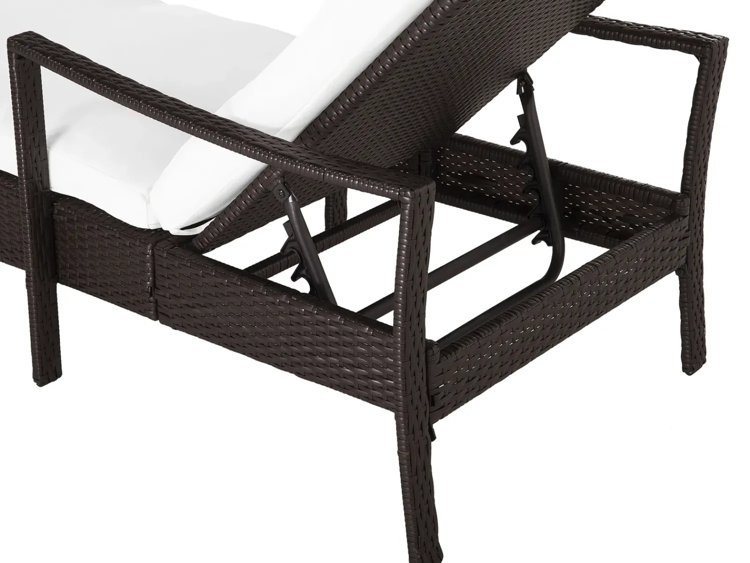 Discount Beliani Lettino Prendisole con Cuscino VASTO Rattan sintetico (PE) Marrone Bianco Marrone
