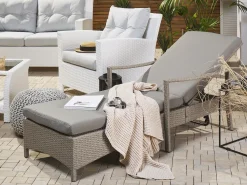 Best Beliani Lettino Prendisole con Cuscino VASTO Rattan sintetico (PE) Tortora Grigio