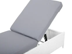 Best Beliani Lettino Prendisole con Cuscino TURIN Rattan sintetico (PE) Bianco Bianco Grigio