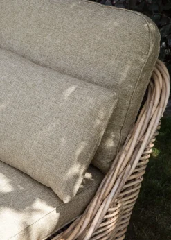 Hot Beliani Lettino Prendisole con Cuscino BELSITO Rattan Naturale Grigio Naturale