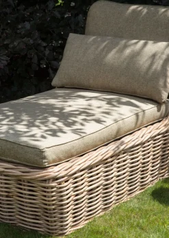 Hot Beliani Lettino Prendisole con Cuscino BELSITO Rattan Naturale Grigio Naturale