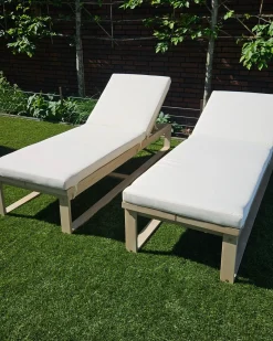 Outlet Beliani AZZANELLO Legno d'acacia Bianco sporco Bianco Marrone