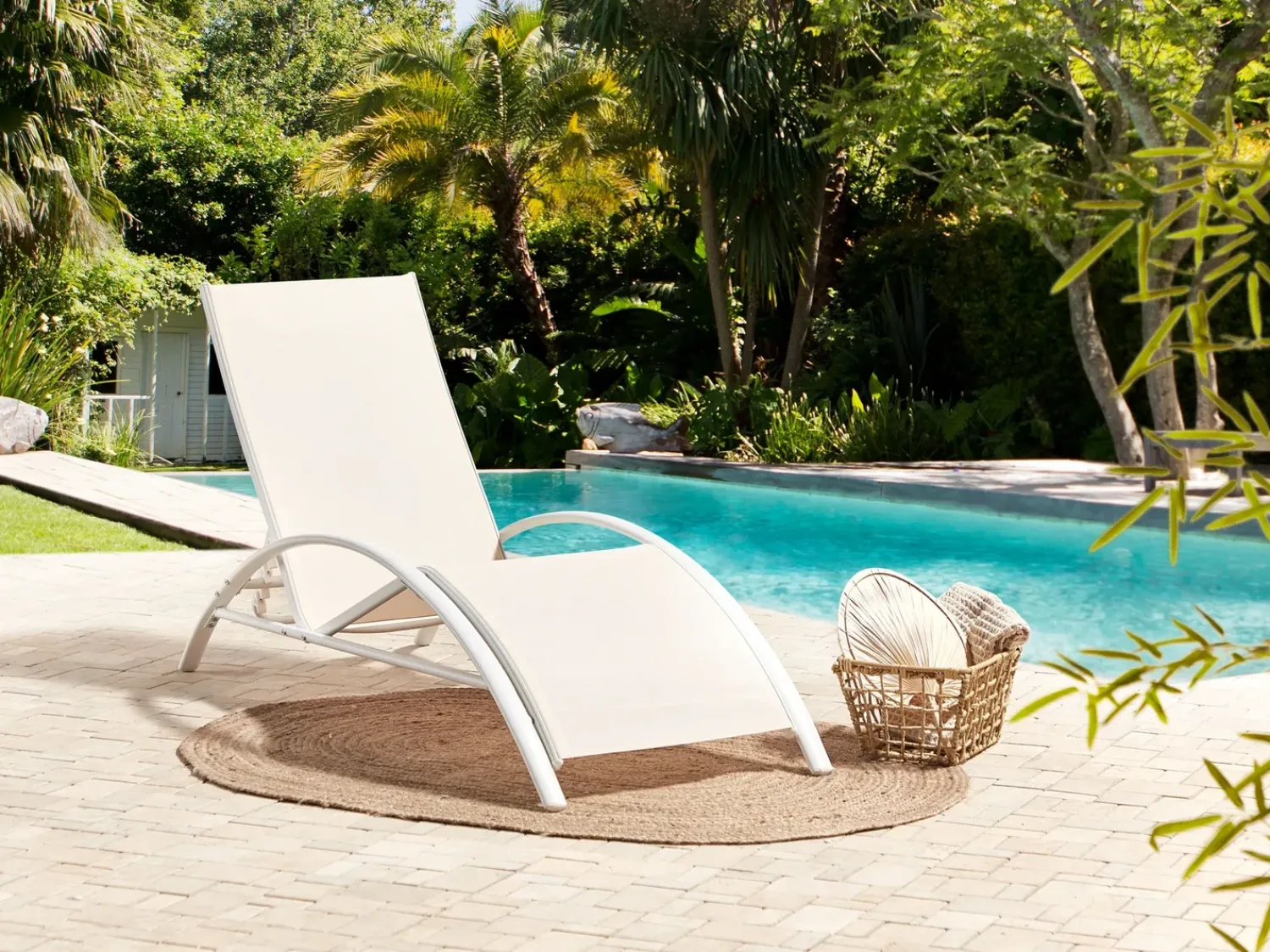 New Beliani Lettino Prendisole GAETA Metallo Beige Bianco Beige