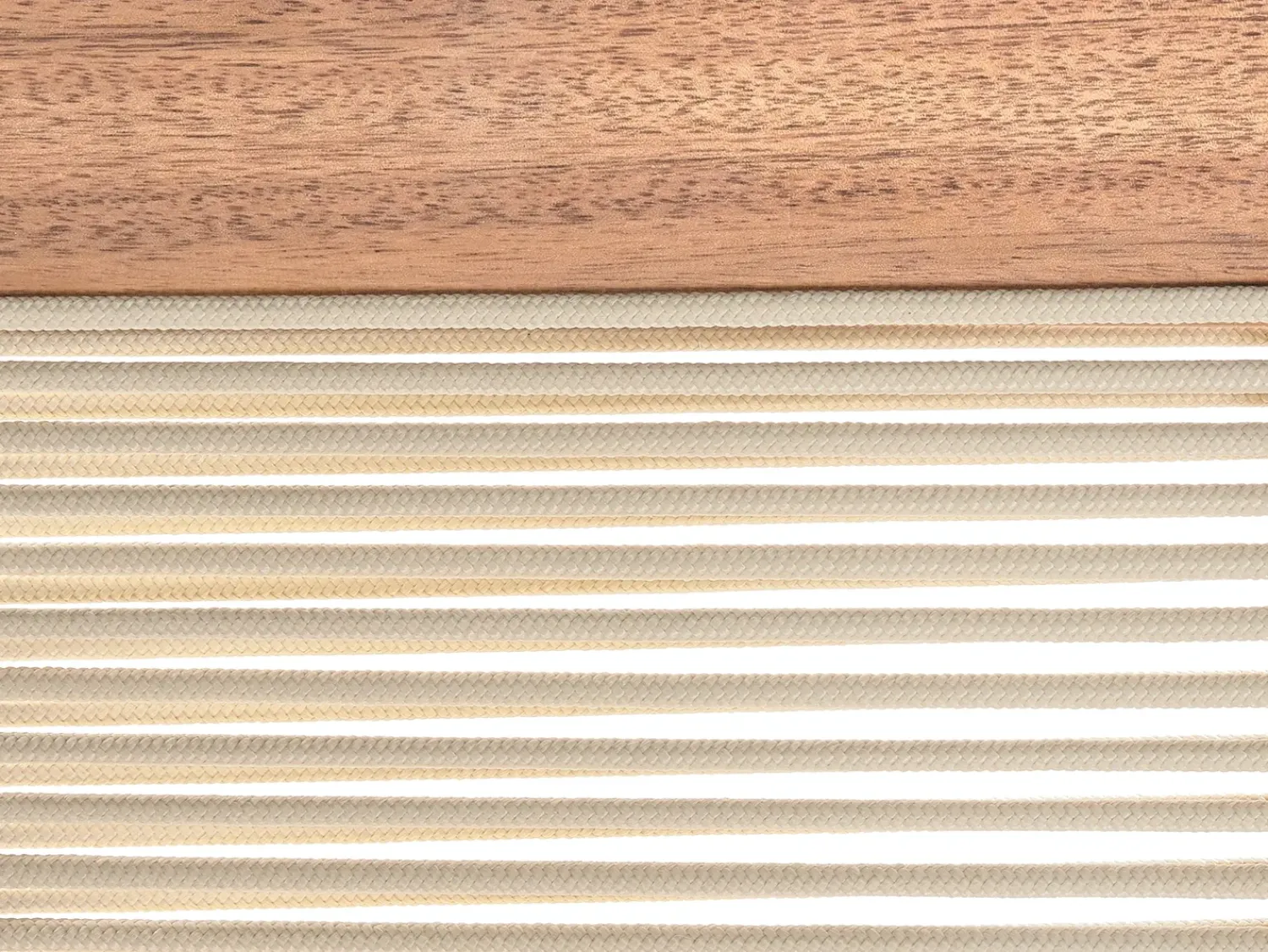 Outlet Beliani PROSSEDI Legno d'acacia Beige Beige Marrone
