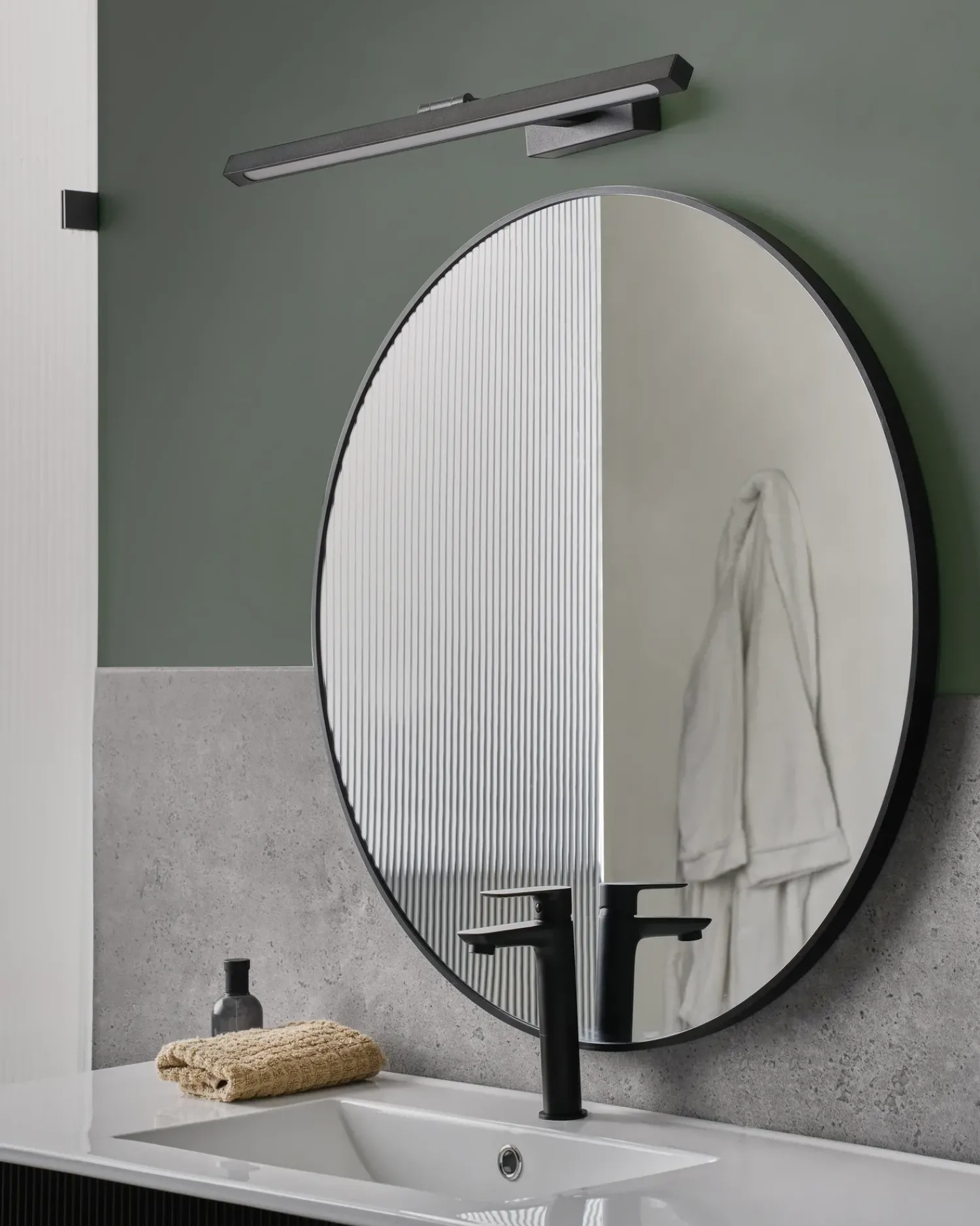 Hot Beliani Luce LED per quadri e specchi ARROS Metallo Nero