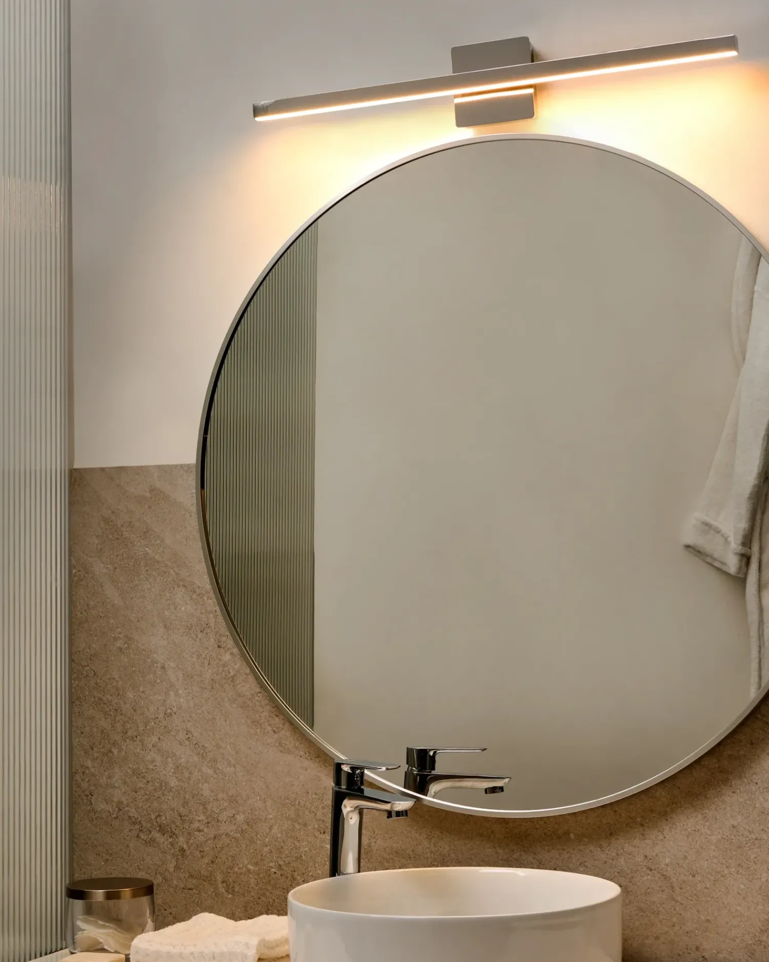 Best Beliani Luce LED per quadri e specchi MARIZ Metallo Argento