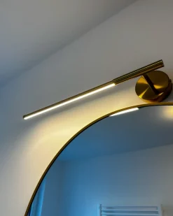 Outlet Beliani Luce LED per quadri e specchi VOLOGNE Metallo Oro