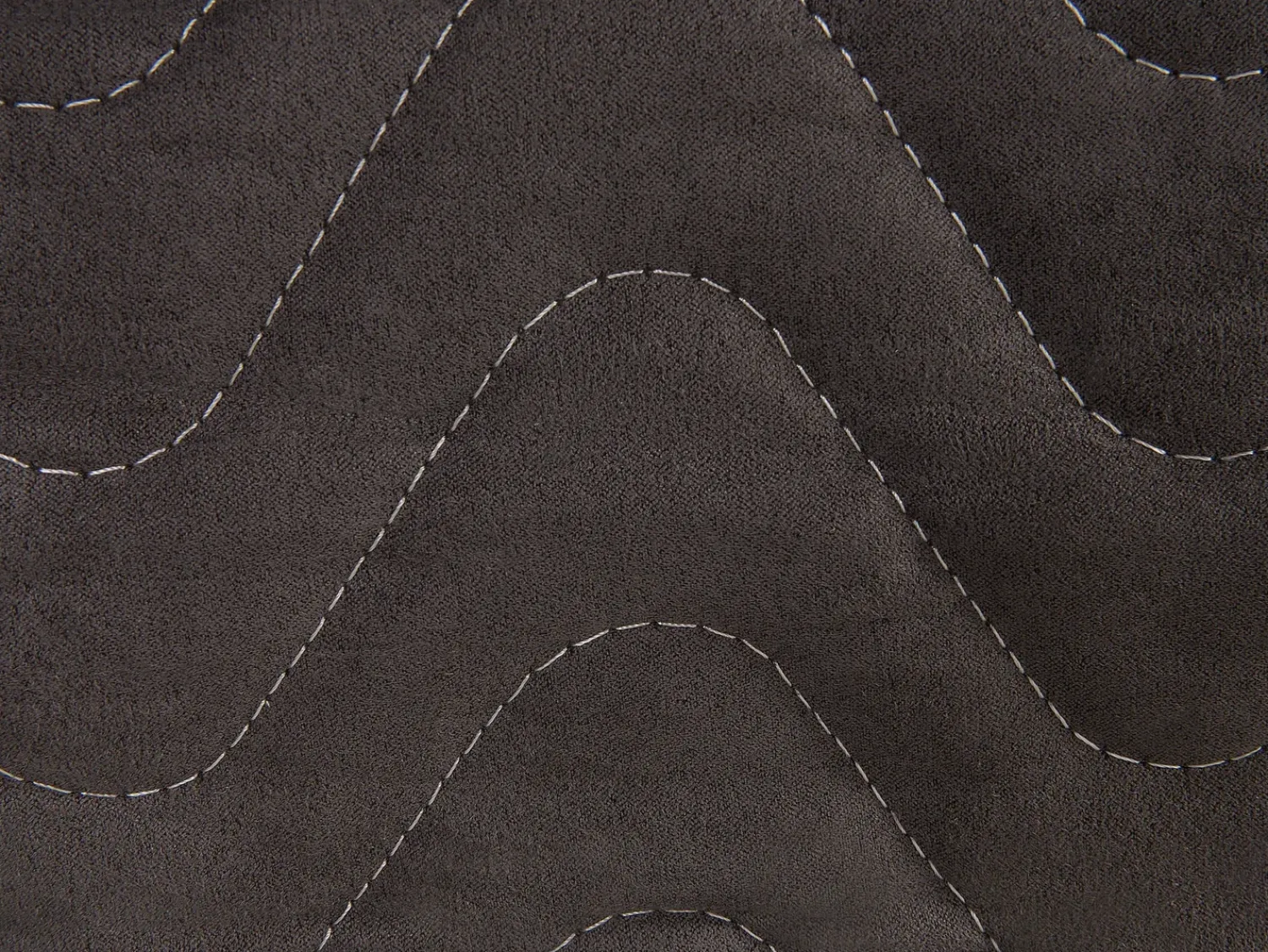 Sale Beliani Materasso a molle insacchettate in lattice JOY Durezza media H2/3 140 x 200 cm