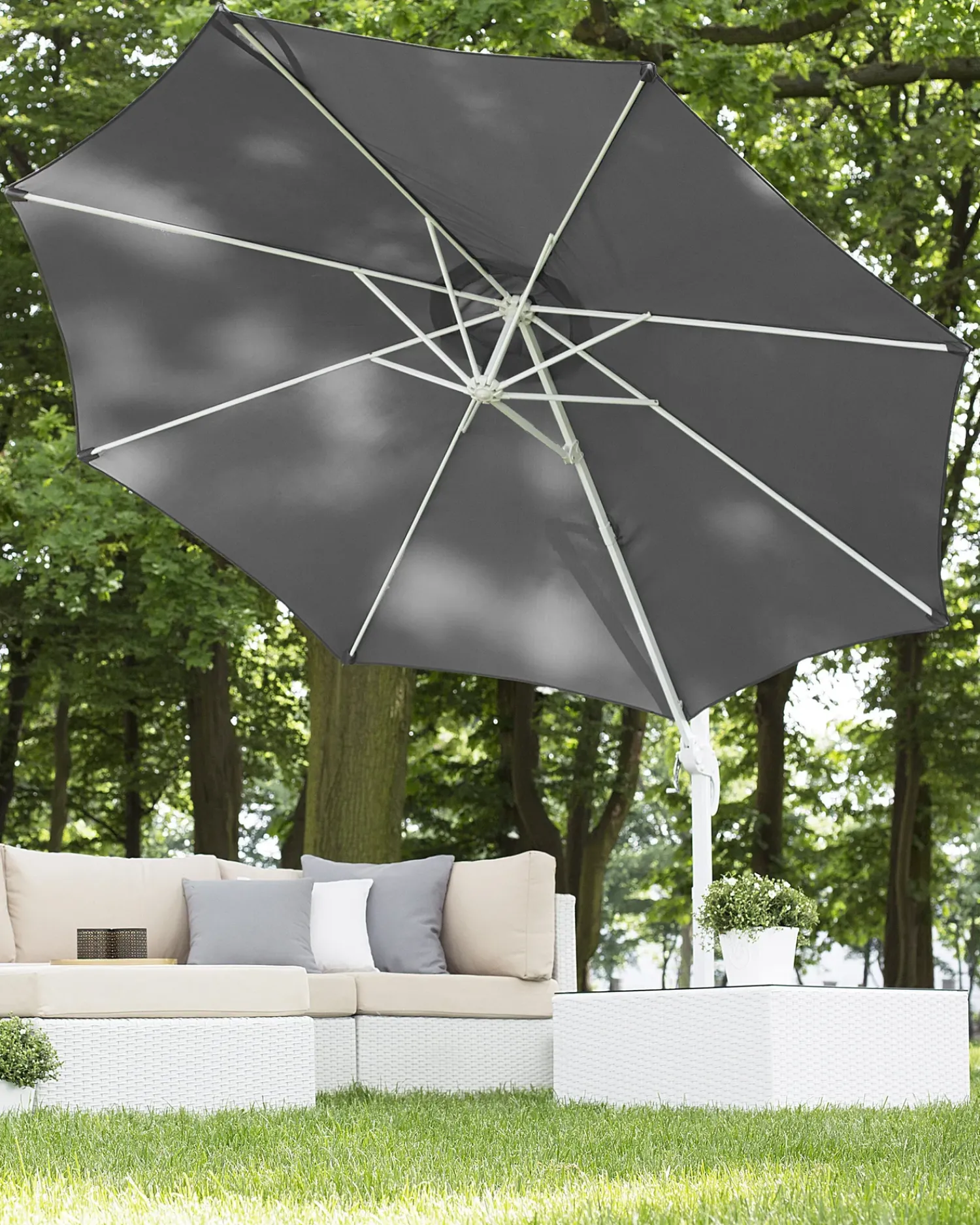 Best Beliani Ombrellone a sbalzo 300 cm SAVONA Grigio scuro Grigio Bianco Grigio