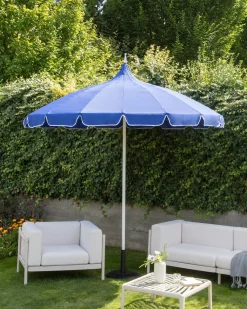 Outlet Beliani Ombrellone da esterno 245 cm MINOA Blu Bianco Blu