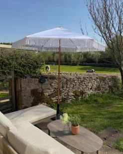 Beliani Ombrellone da esterno 258 cm MURASA Bianco Bianco Marrone
