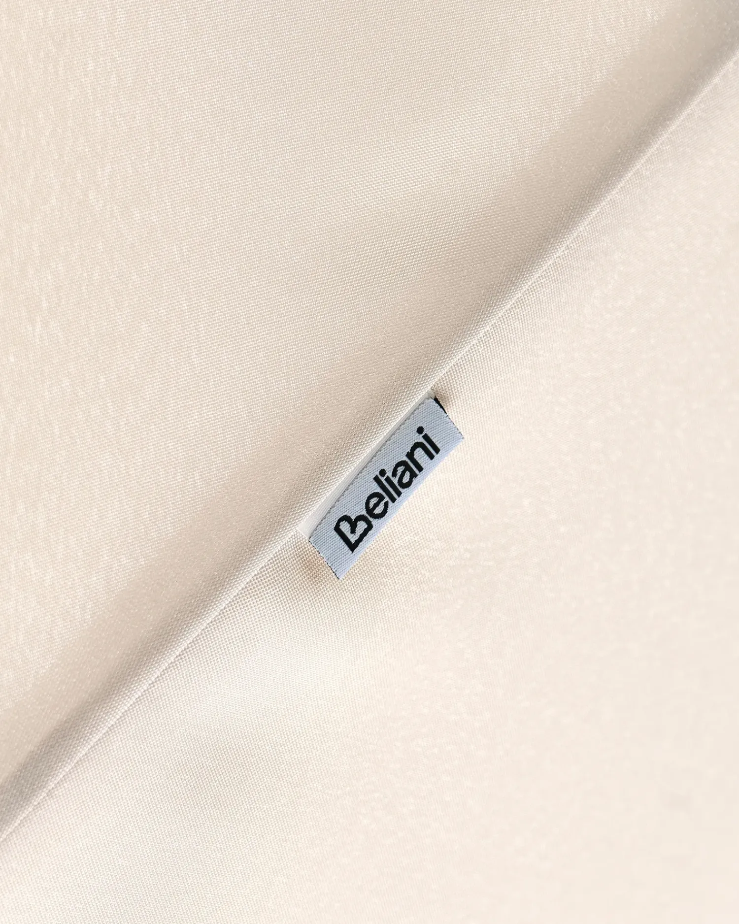 Beliani Ombrellone da esterno 258 cm MURASA Beige Beige Marrone