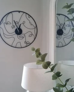 Sale Beliani Orologio da parete MENTON 50 cm Metallo Nero
