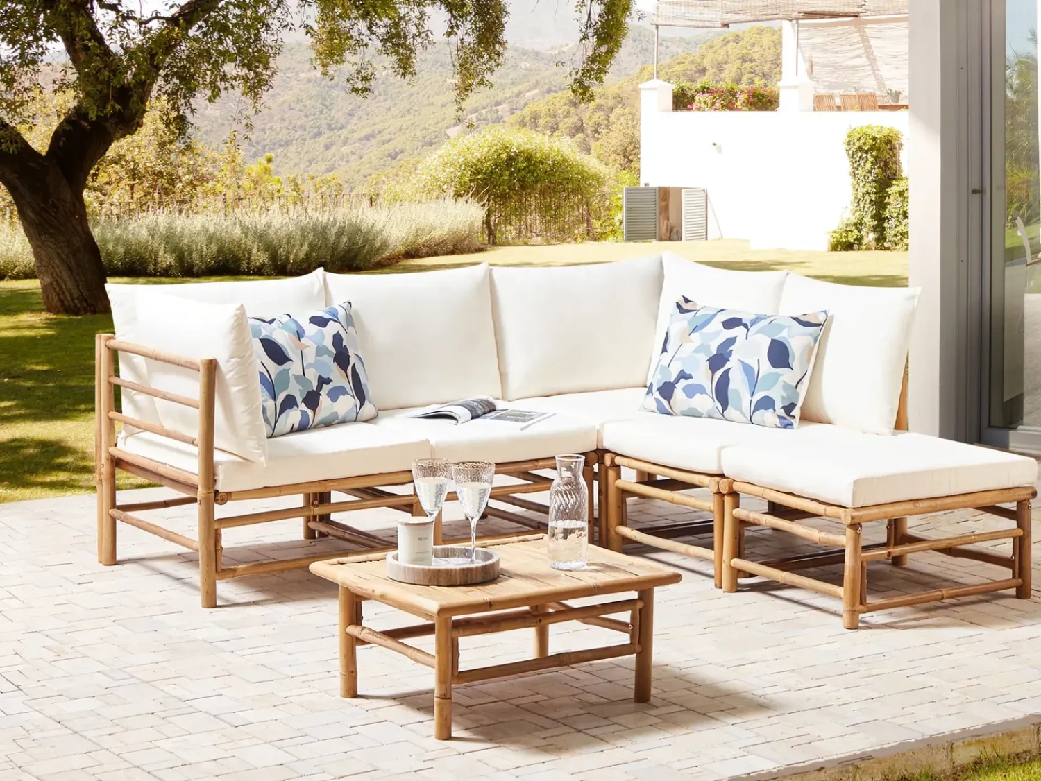 Clearance Beliani Ottomana da giardino CERRETO Bambù Bianco sporco Bianco Marrone