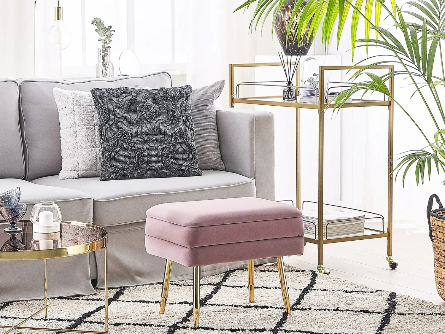 Beliani Panca contenitore imbottita ODESSA Velluto Rosa Rosa Oro