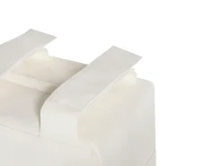 New Beliani Panca da giardino con cuscino GIAVENO 135 cm Legno d'acacia Bianco sporco Bianco Marrone