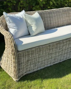 Beliani Panca da giardino con cuscino SUSUA Rattan Naturale Bianco Naturale