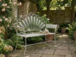 Outlet Beliani PAVIA 146 cm Metallo sporco Bianco