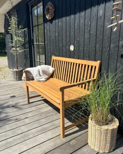 Beliani Panchina da giardino VIVARA Legno di acacia certificato chiaro Marrone