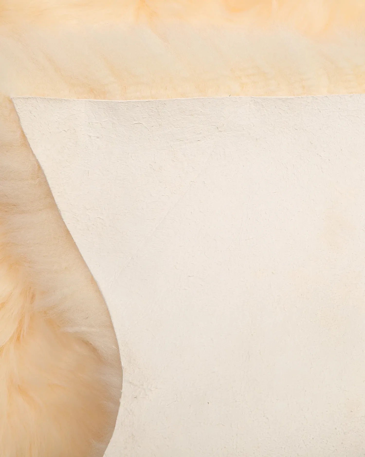 Online Beliani Pelle di Pecora ULURU 65 x 110 cm Beige