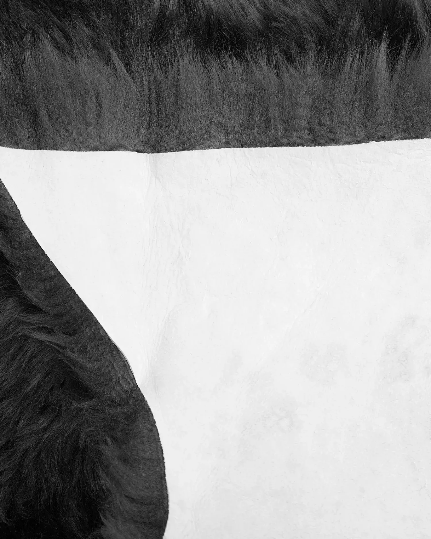 Discount Beliani Pelle di Pecora ULURU 65 x 110 cm Nero