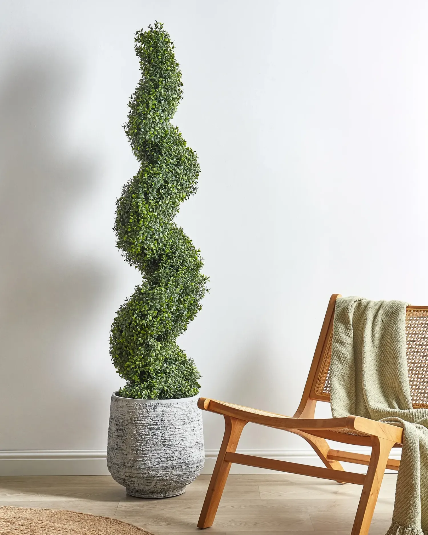 Hot Beliani Pianta artificiale BUXUS SPIRAL TREE Verde Nero Verde