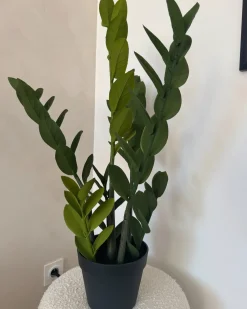 Beliani Pianta artificiale ZAMIIFOLIA 76 cm Verde Verde Nero
