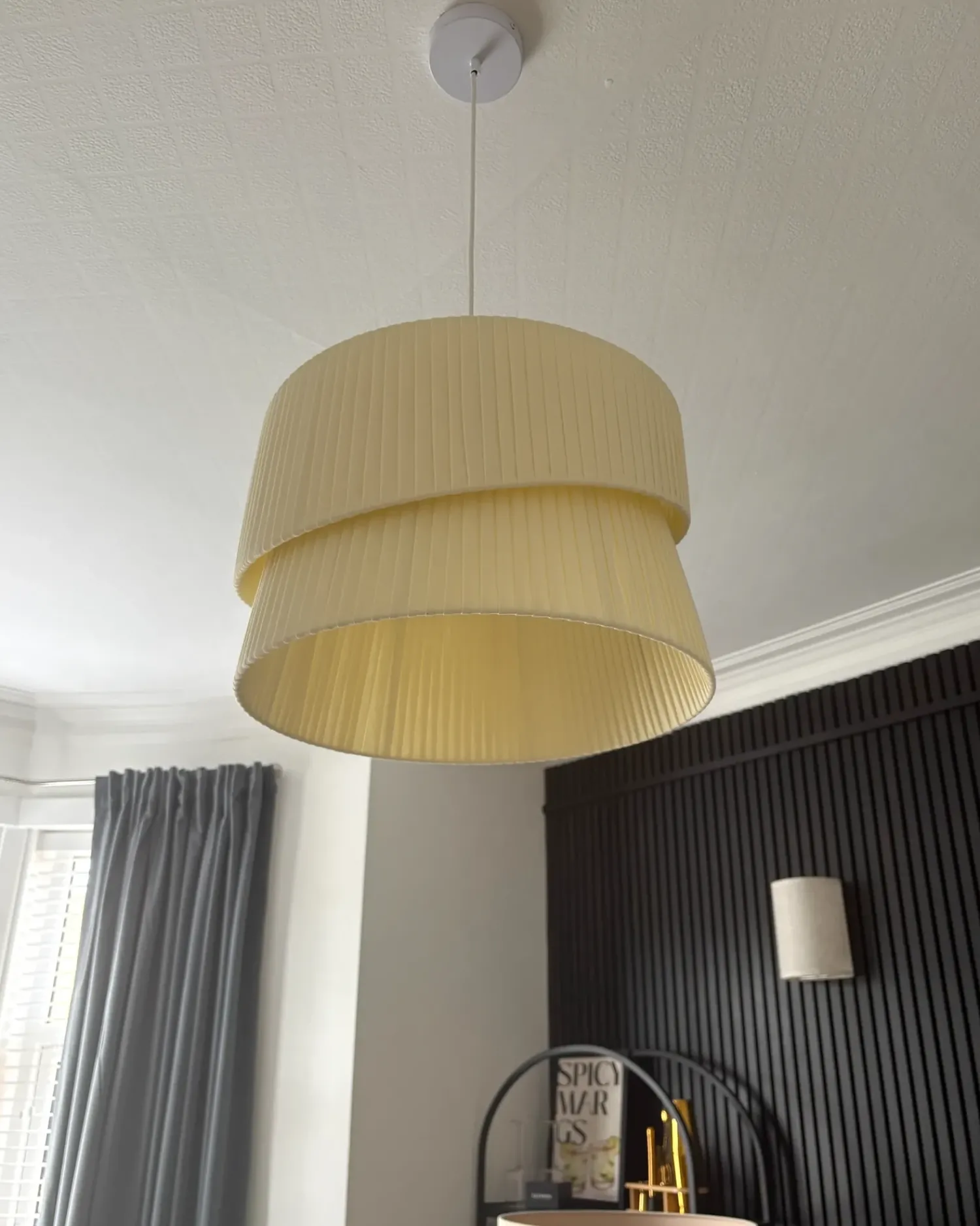 Clearance Beliani Plafoniera BIRIM Beige