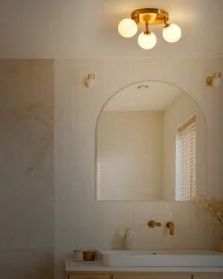 Clearance Beliani Plafoniera MAVILLA Vetro Ottone Bianco Ottone