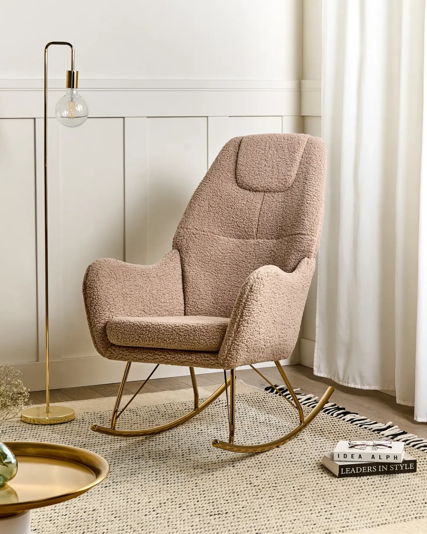 Poltrona a dondolo GULSELE Bouclé Beige