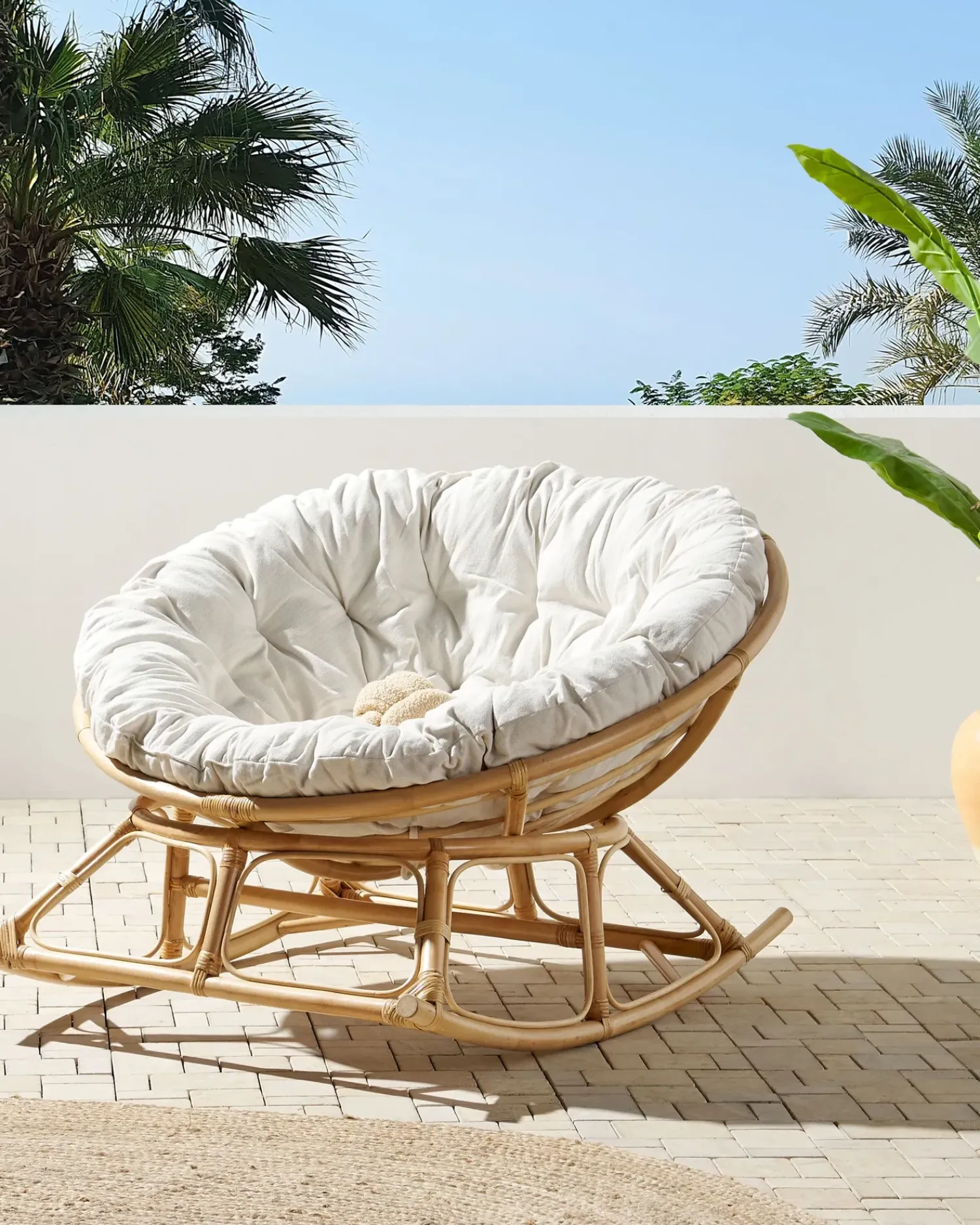 Outlet Beliani Poltrona a dondolo ORVIETO Rattan Naturale Beige Naturale