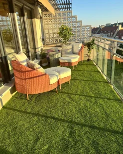 Best Beliani Poltrona da giardino con ottomana ARCILLE Rattan sintetico (PE) Rosa pesca Bianco Rosa