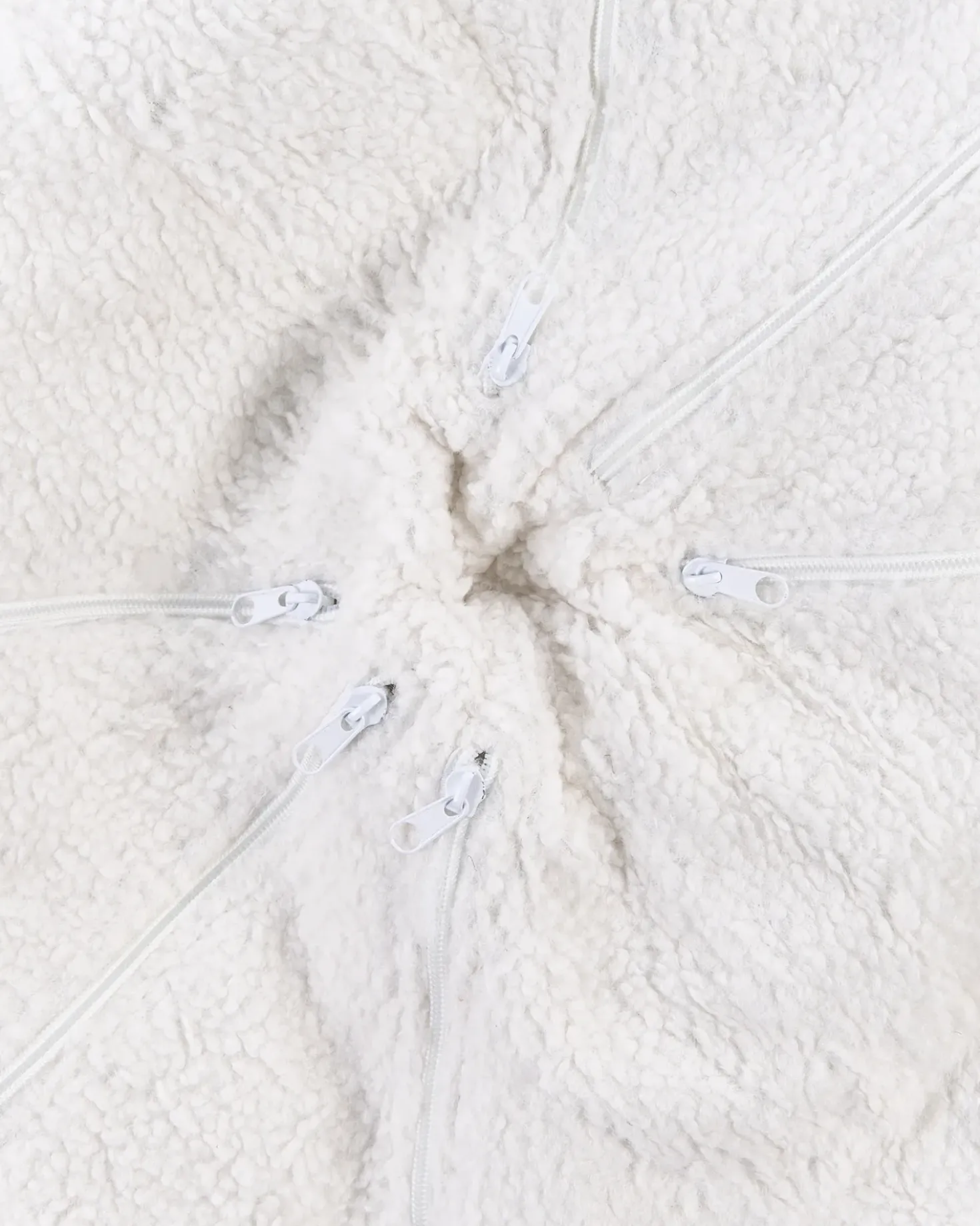 Poltrona girevole RINGSTED Bouclé Bianco sporco