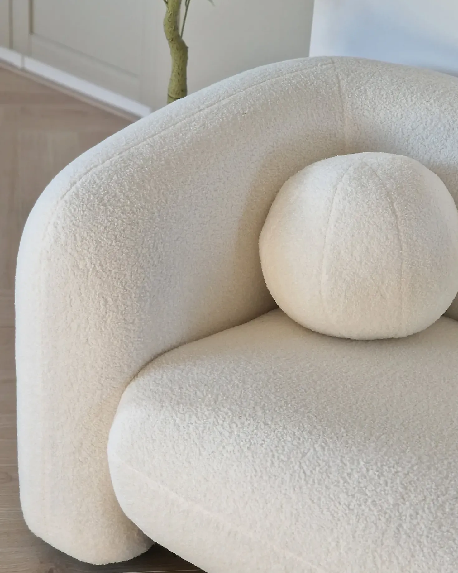 Poltrona LEIREN Bouclé Bianco