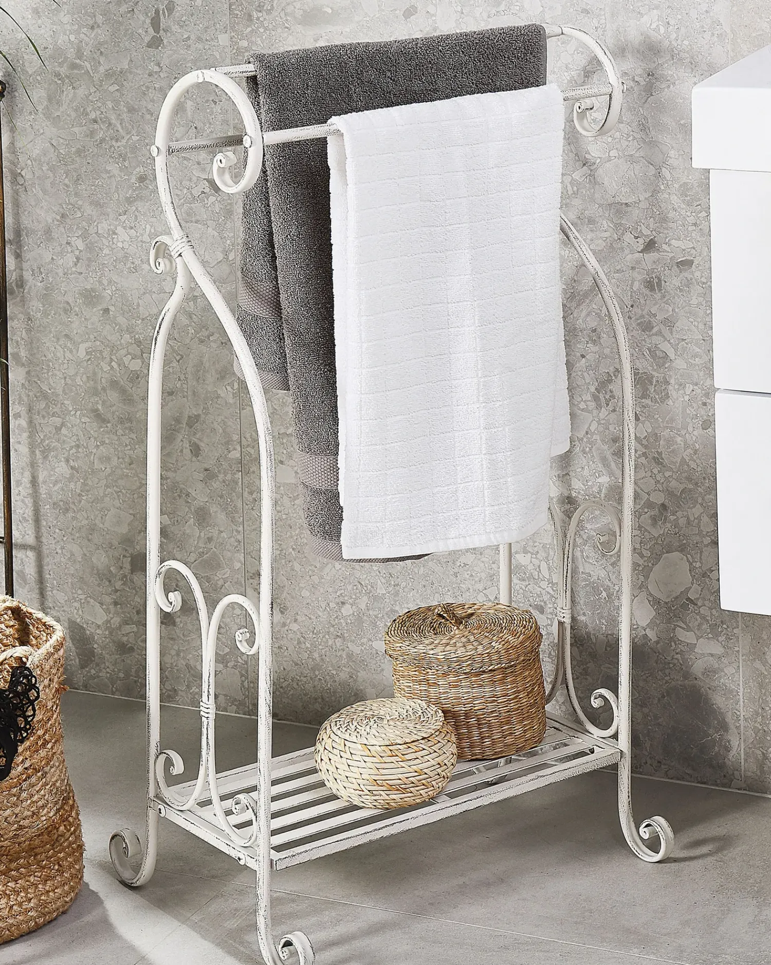 Outlet Beliani Portasciugamani da terra LINARES Metallo Bianco