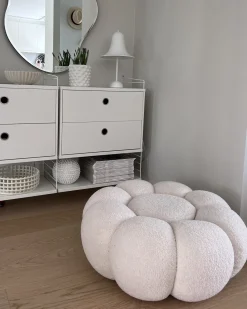 Hot Beliani Pouf BEAUFORT Bouclé sporco Bianco