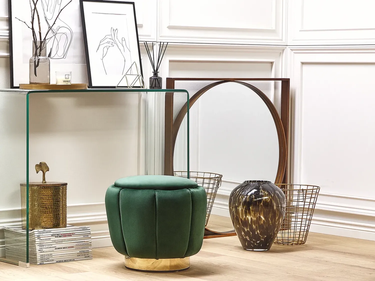Outlet Beliani Pouf IRVING Velluto Verde scuro Oro Verde