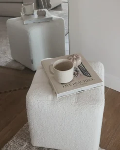 Sale Beliani Pouf KANSAS Bouclé Bianco