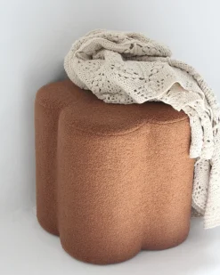 Outlet Beliani Pouf MANCOS Bouclé dorato Marrone