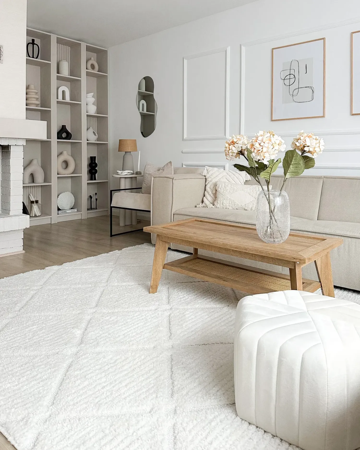 Discount Beliani Pouf MURIETTA Velluto sporco Bianco