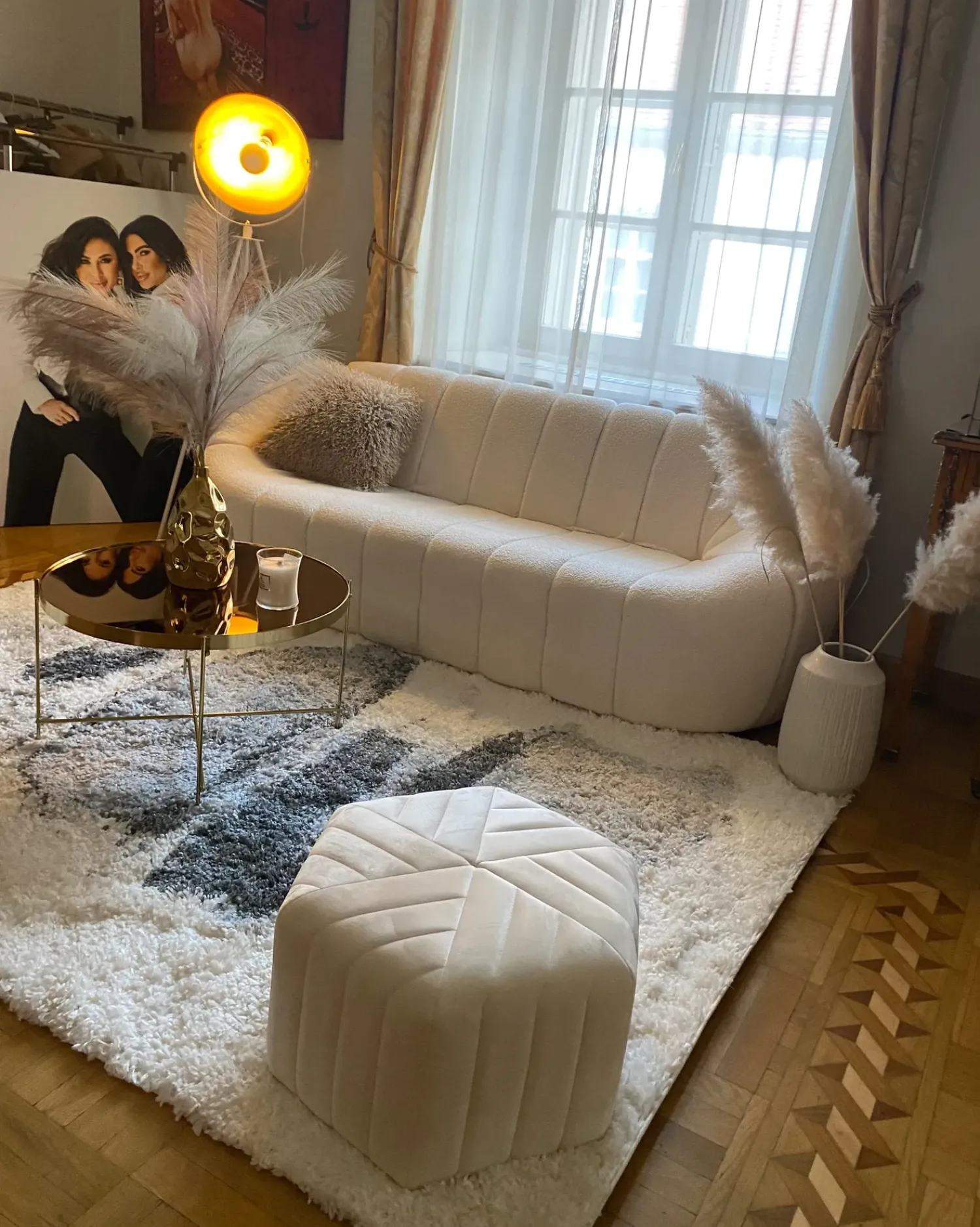 Discount Beliani Pouf MURIETTA Velluto sporco Bianco