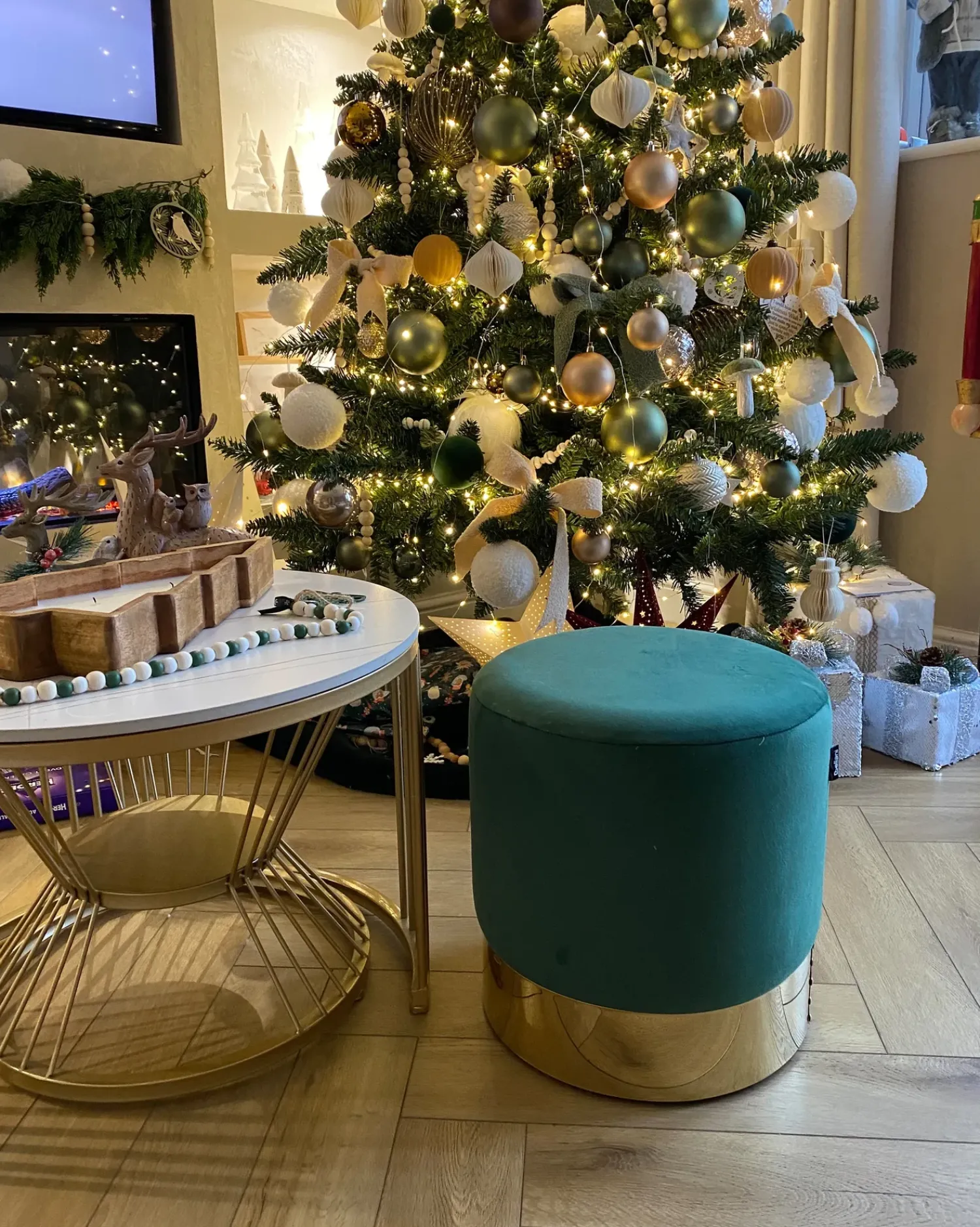 Online Beliani Pouf SOPHIA Velluto Verde scuro Oro Verde