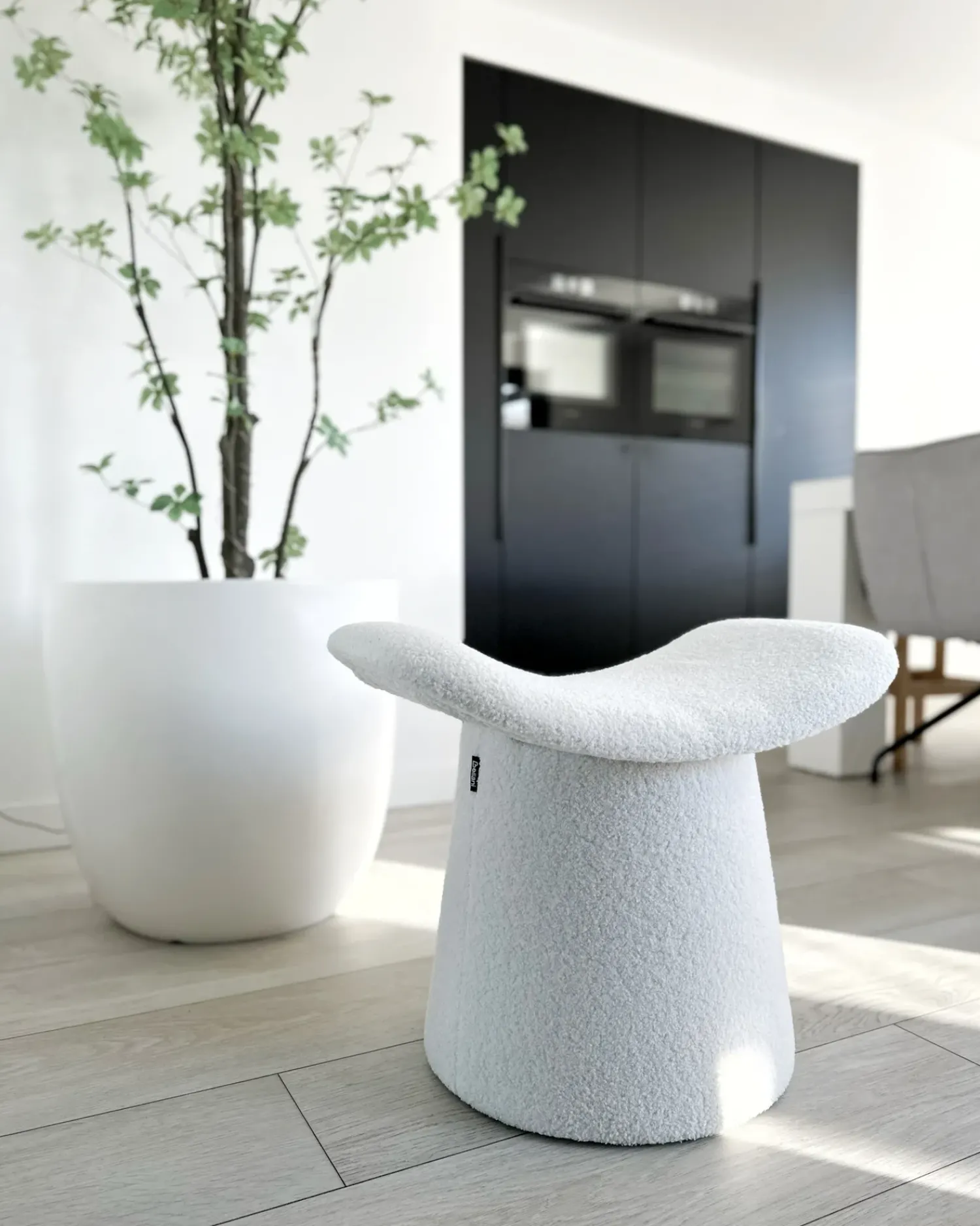 Clearance Beliani Pouf Trapuntato RIDDLE Bouclé sporco Bianco