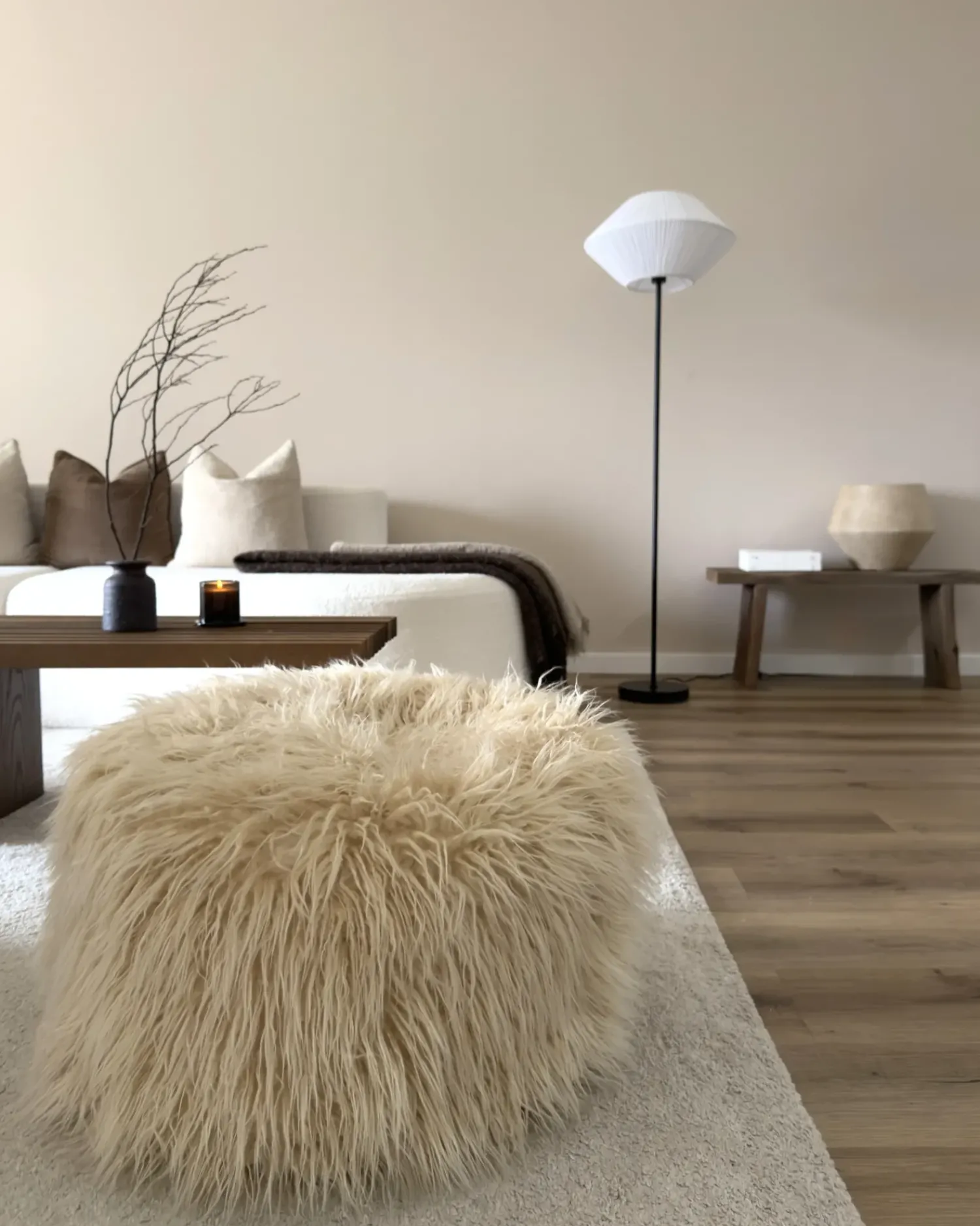 Clearance Beliani Pouf TUKKI Finta pelliccia chiaro Beige