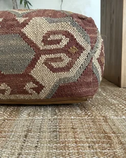 Beliani Pouf URPAD Iuta Multicolore Beige Rosso Multicolore